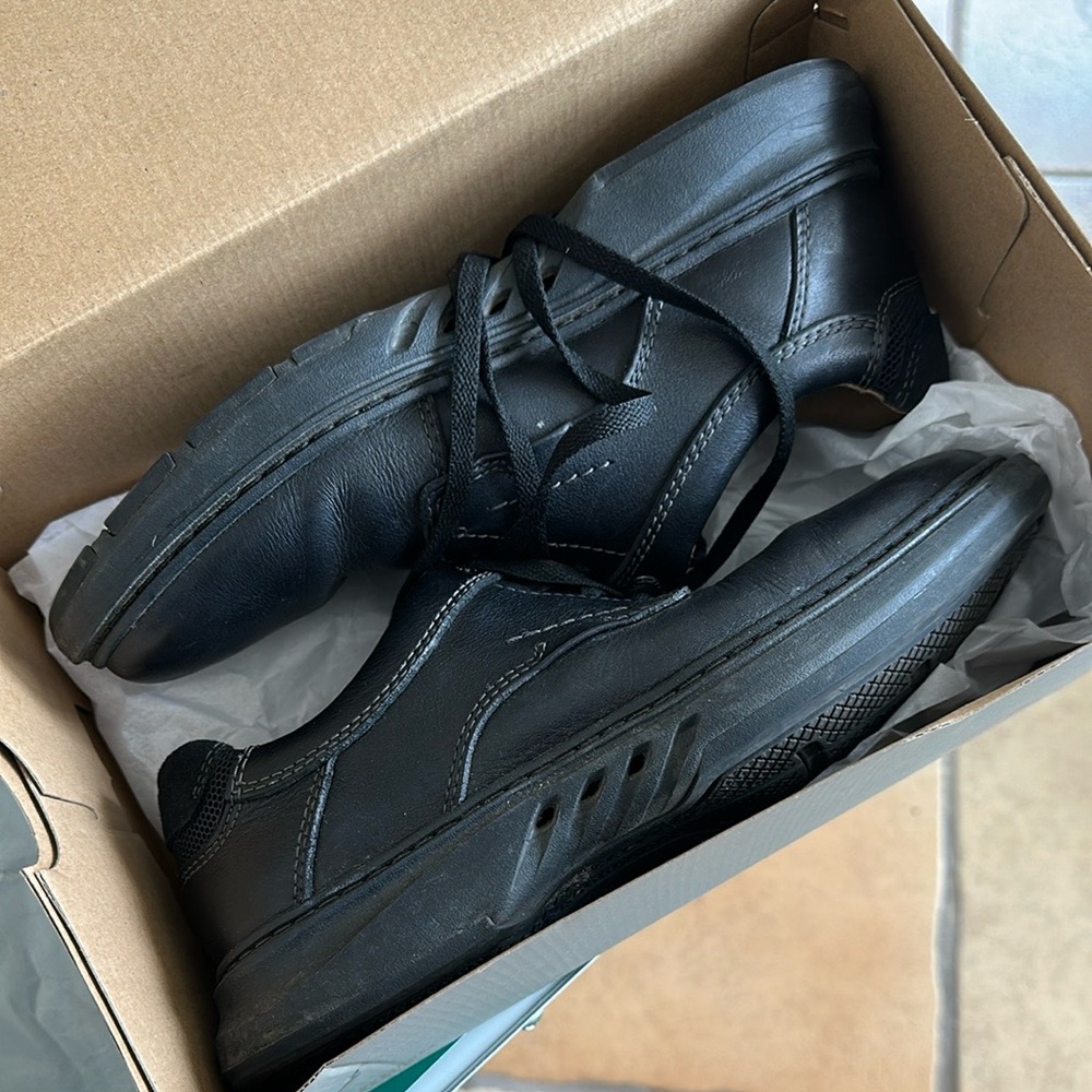 Clarks Men's Black Shoes